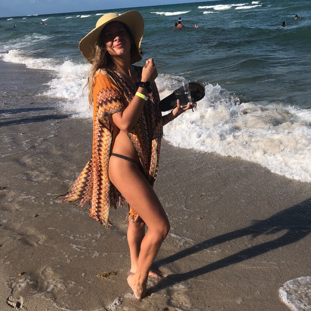 Meet your Posher, Leah